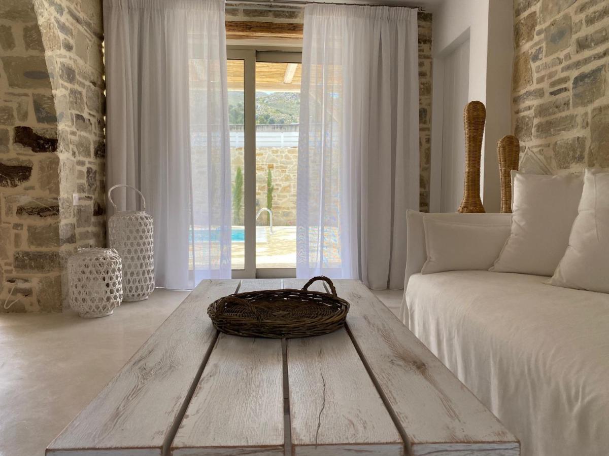 Laini Luxury Suites Pombia Zewnętrze zdjęcie