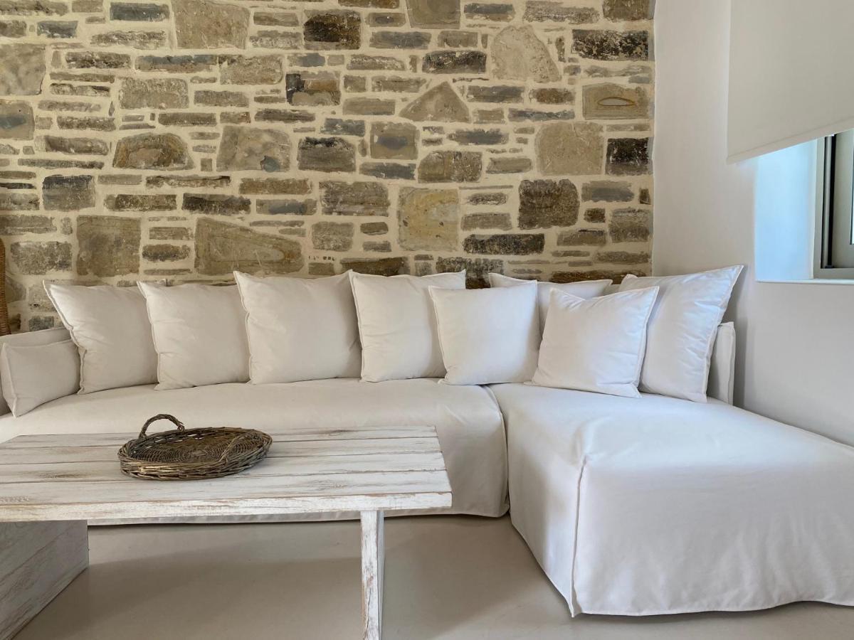 Laini Luxury Suites Pombia Zewnętrze zdjęcie