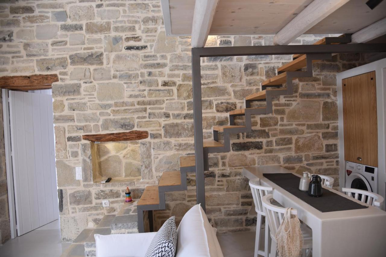Laini Luxury Suites Pombia Zewnętrze zdjęcie